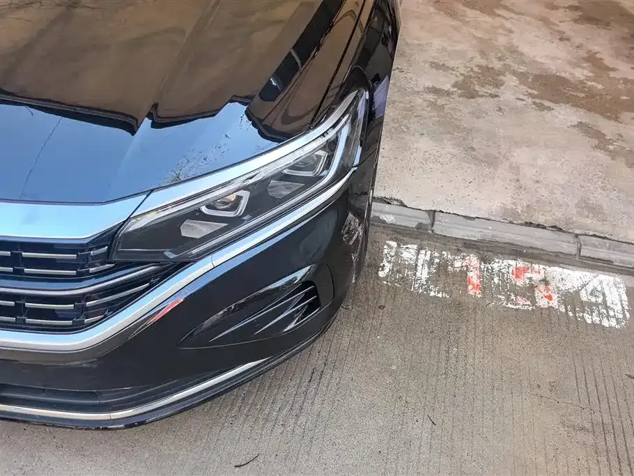 Volkswagen Passat 2023 из CN, фото 8