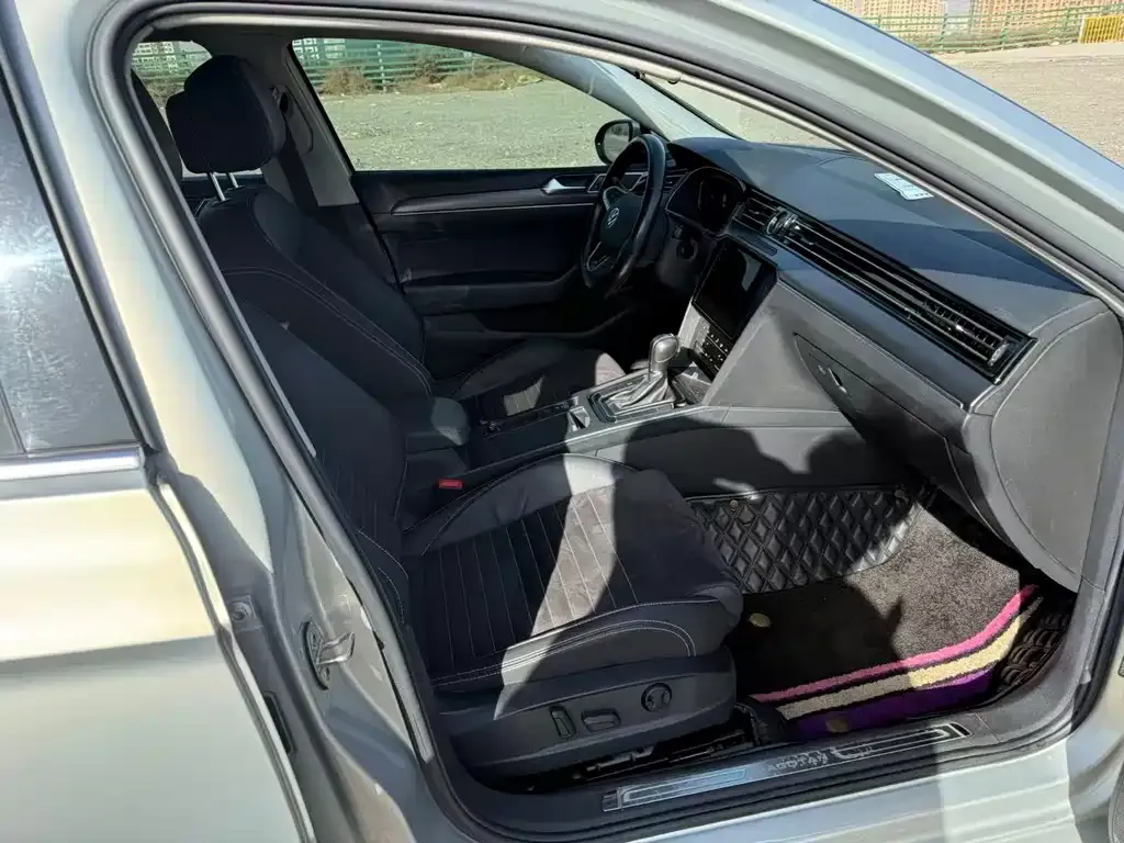 Volkswagen Magotan 2021 из CN, фото 5