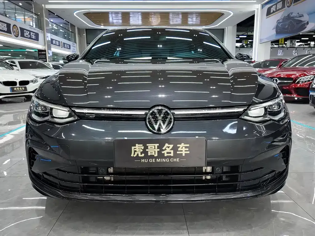 Volkswagen Golf 2023 из CN, фото 5