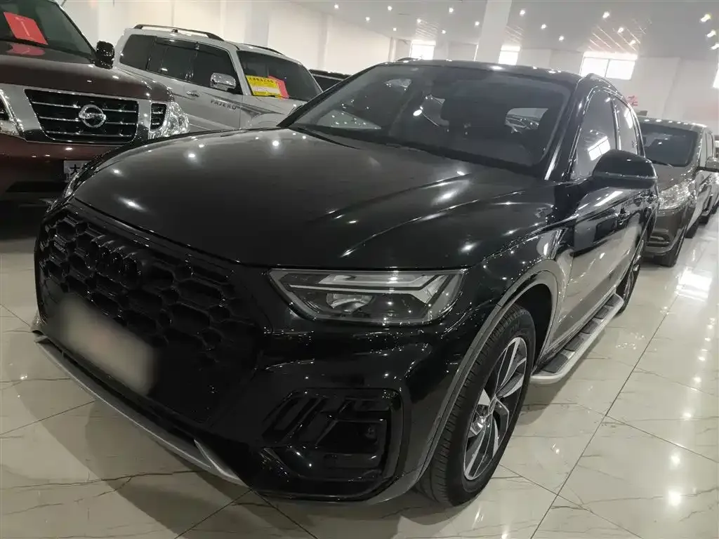 Audi Q5L 2021 из CN, фото 1