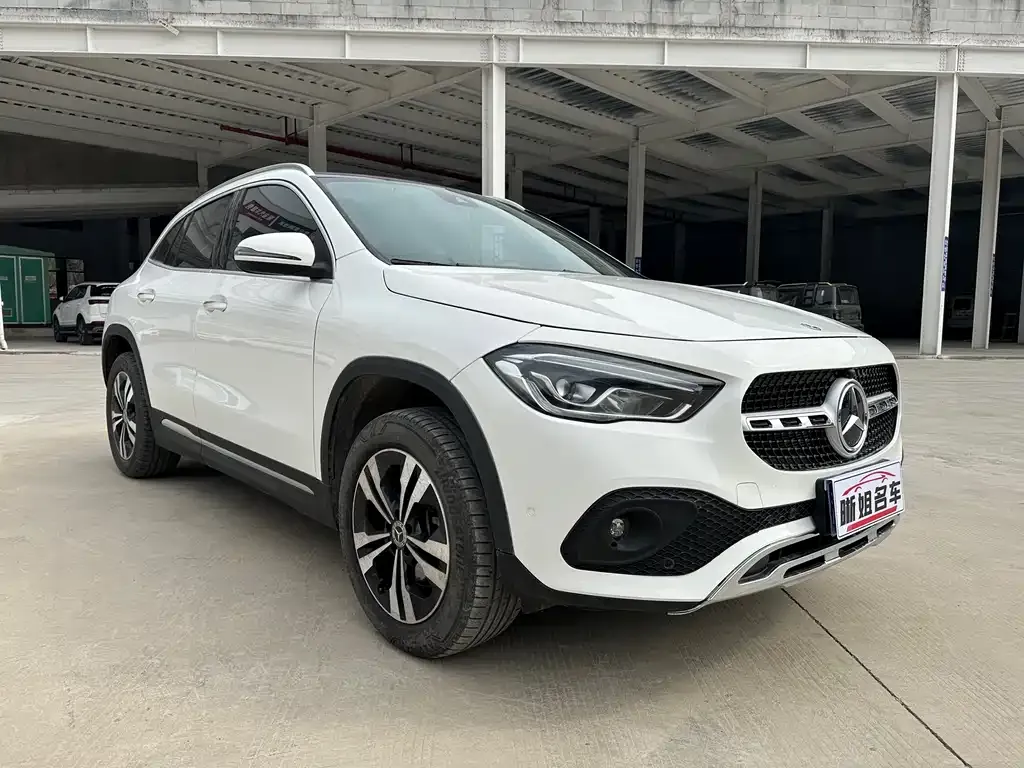 Mercedes-Benz GLA 2023 из CN, фото 4