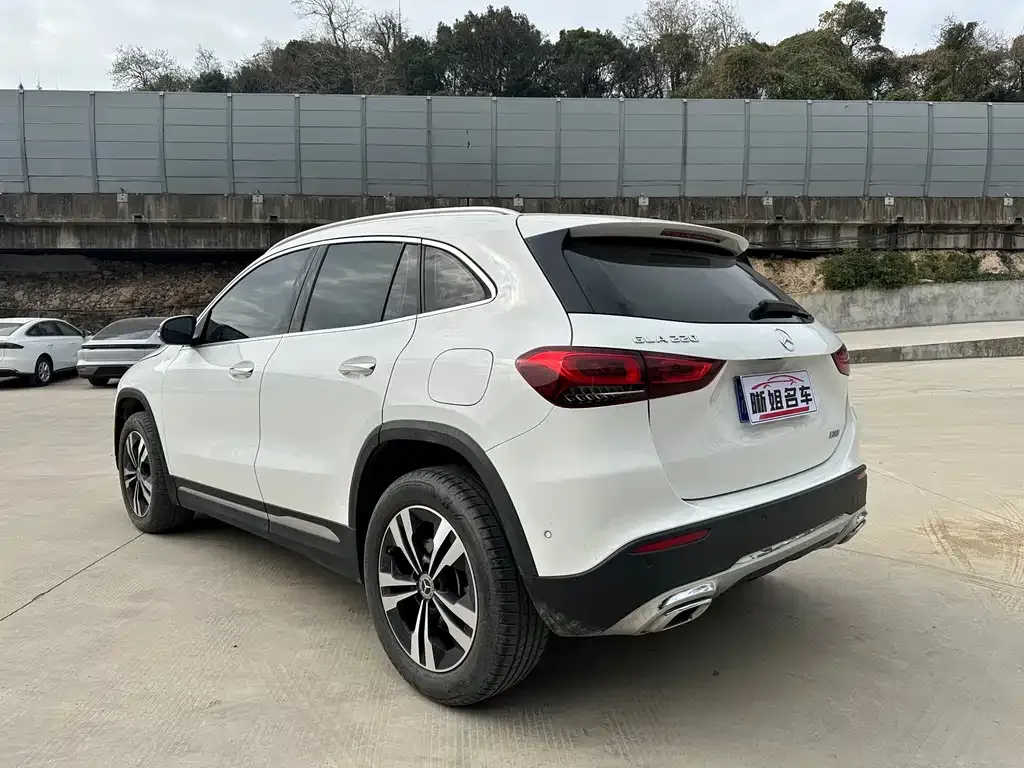 Mercedes-Benz GLA 2023 из CN, фото 6