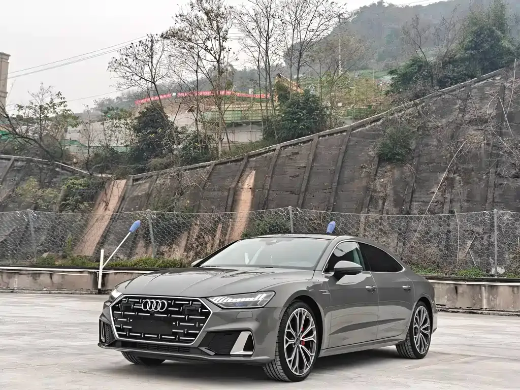 Audi A7L 2026 из CN, фото 1