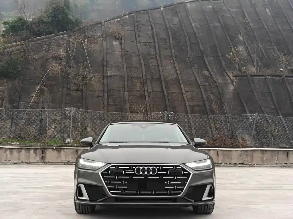 Audi A7L 2026 из CN, фото 2