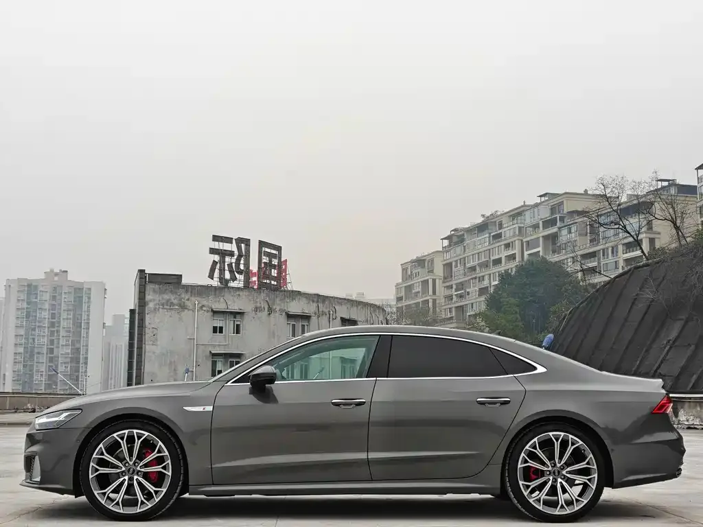 Audi A7L 2026 из CN, фото 7