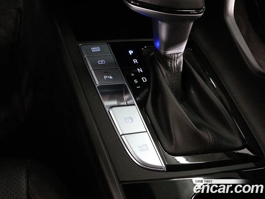 Hyundai AVANTE — фото 9