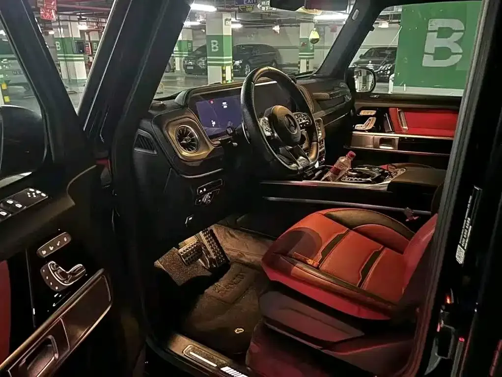 Mercedes-Benz G-Class AMG — фото 7