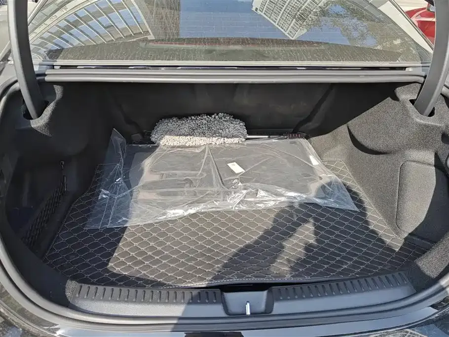 Mercedes-Benz E-Class 2025 из CN, фото 4