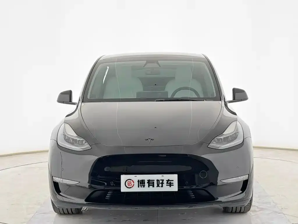 Tesla Model Y 2022 из CN, фото 2