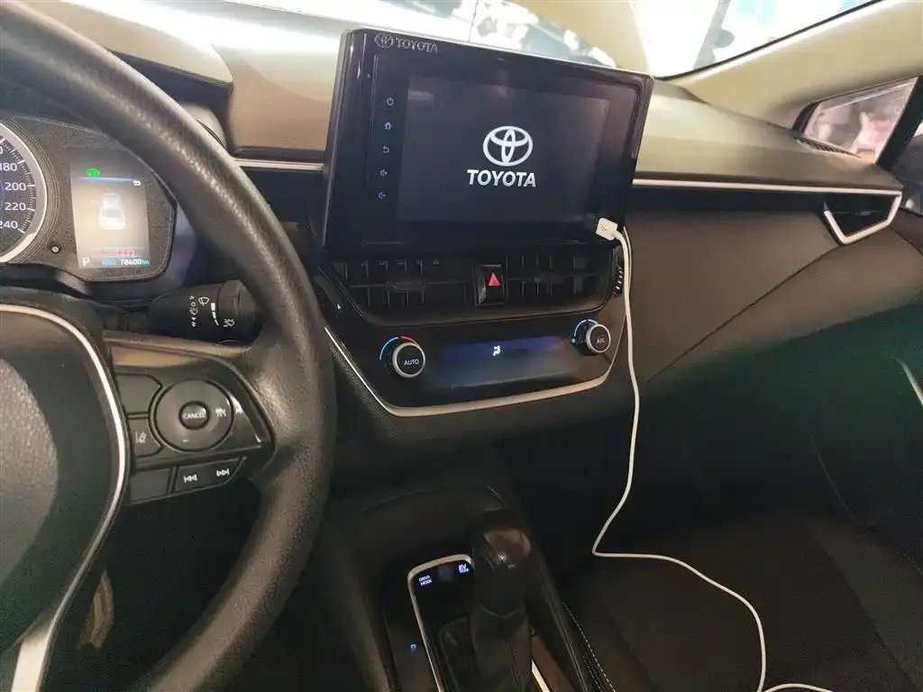 Toyota Corolla 2022 из CN, фото 8