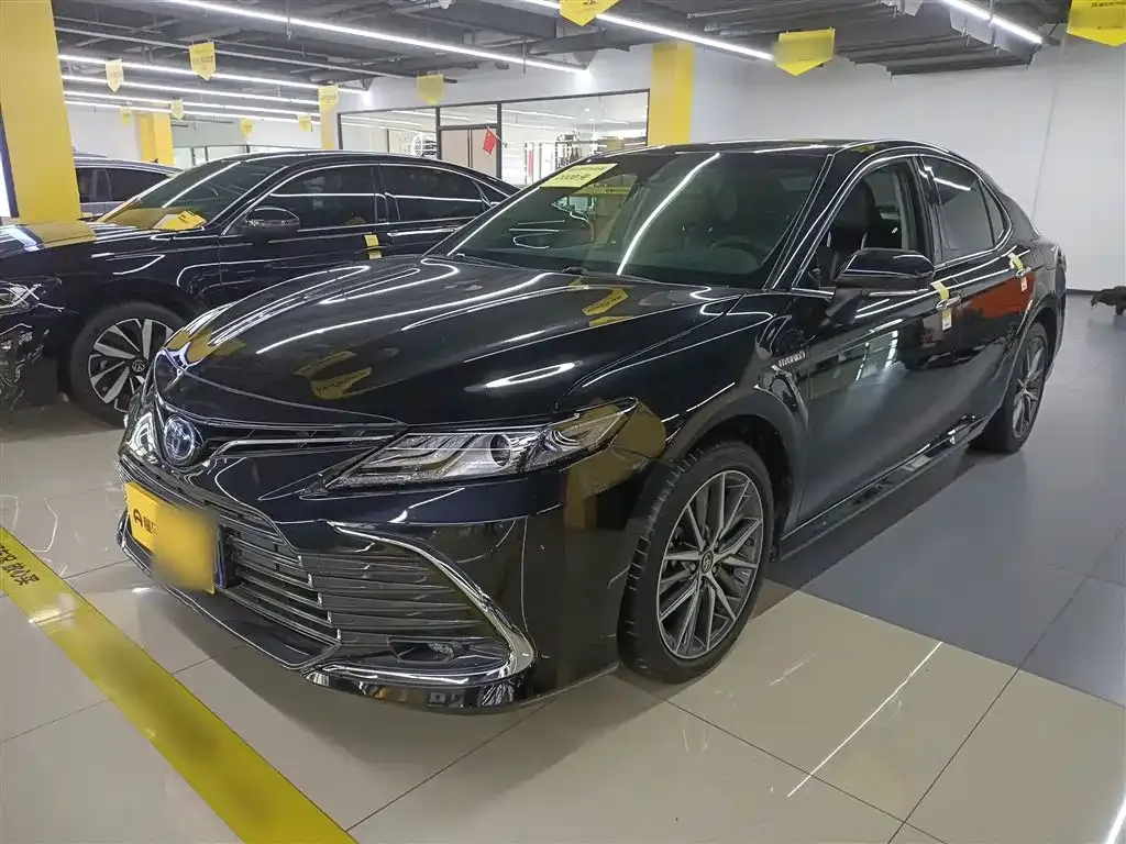 Toyota Camry 2022 из CN, фото 2
