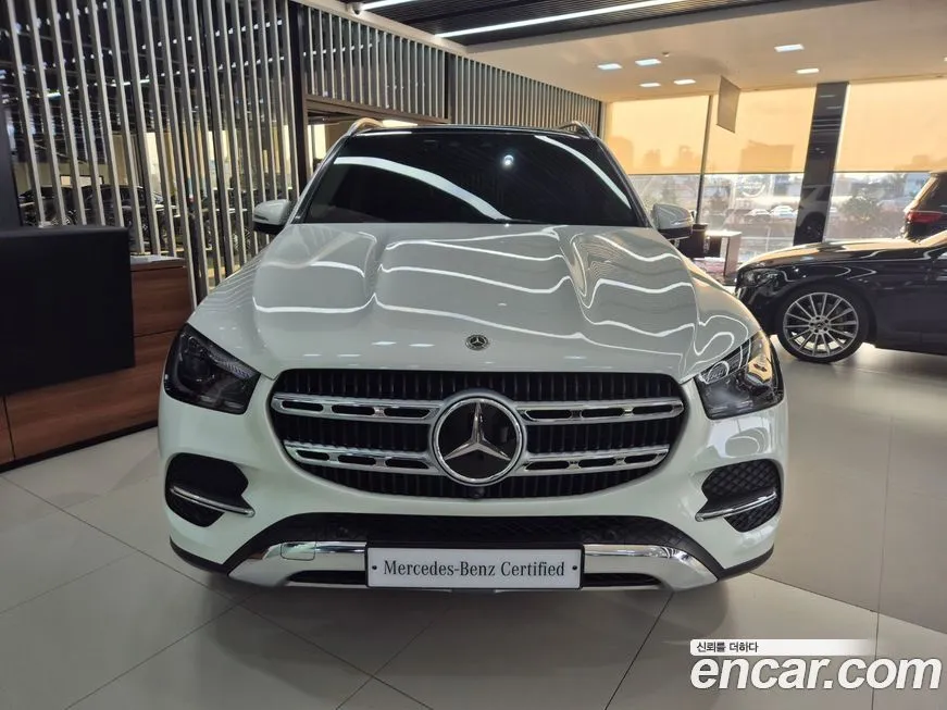 Mercedes-Benz GLE-Class — фото 4