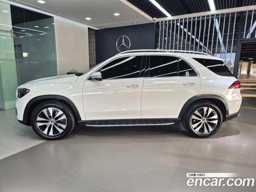Mercedes-Benz GLE-Class — фото 5