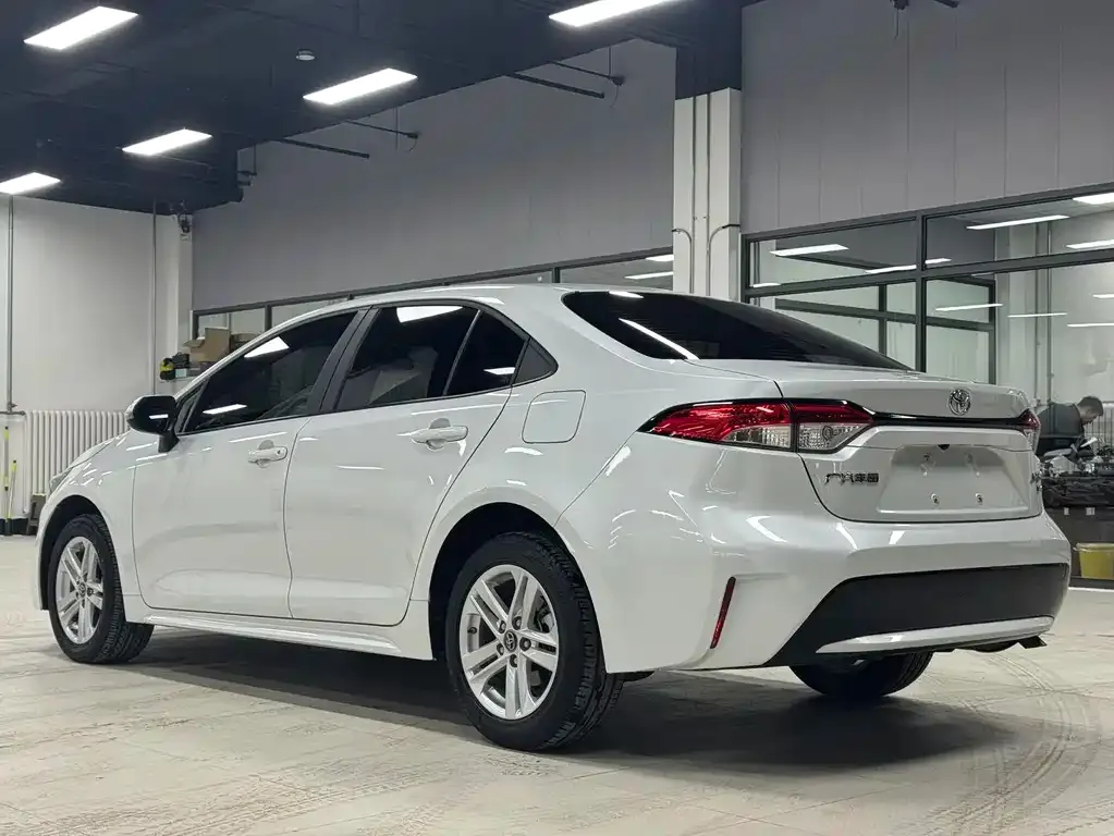 Toyota Levin — фото 10