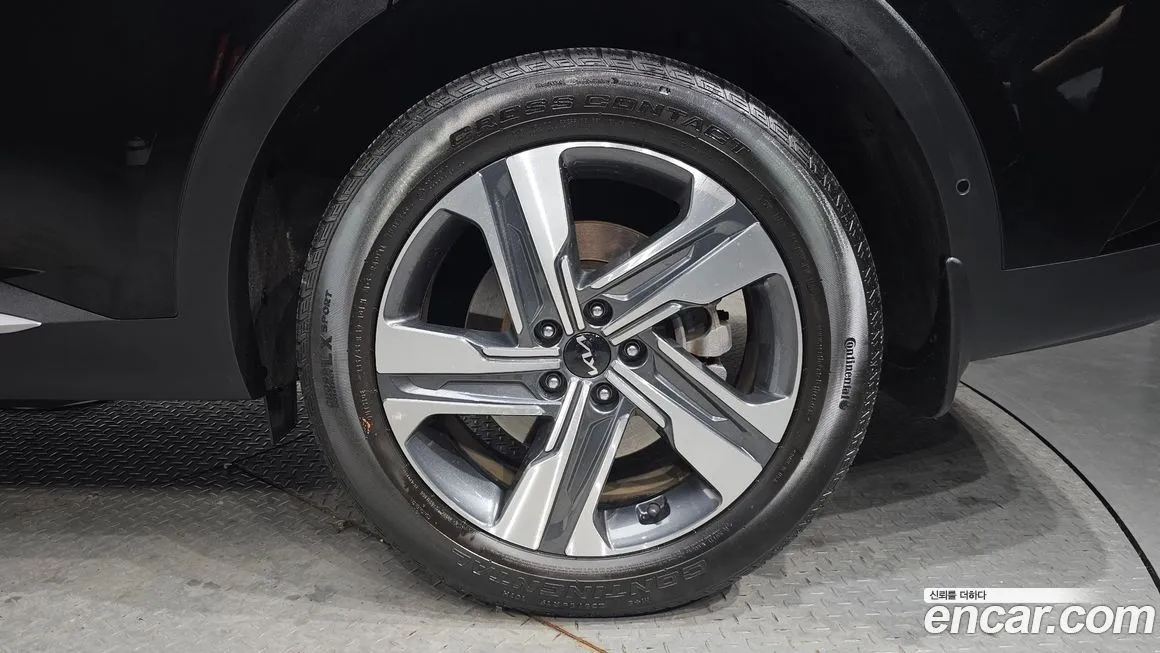 Kia Sorento — фото 5