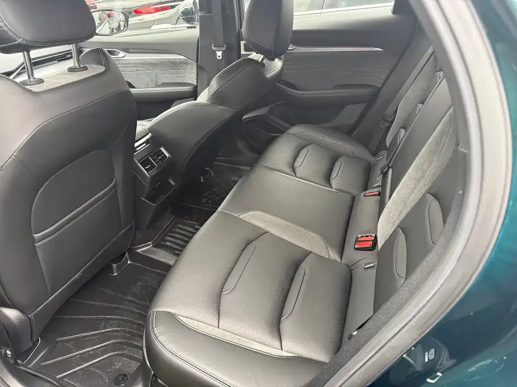 Geely Xingrui 2023 из CN, фото 3