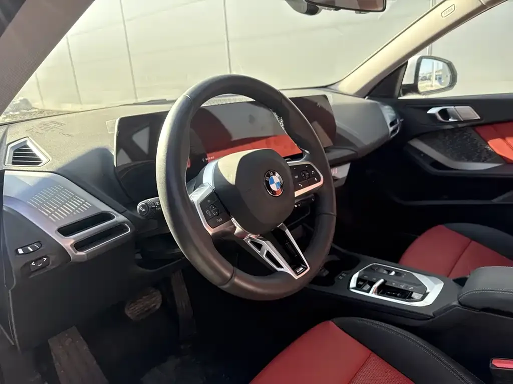 BMW 2 Series 2025 из CN, фото 3
