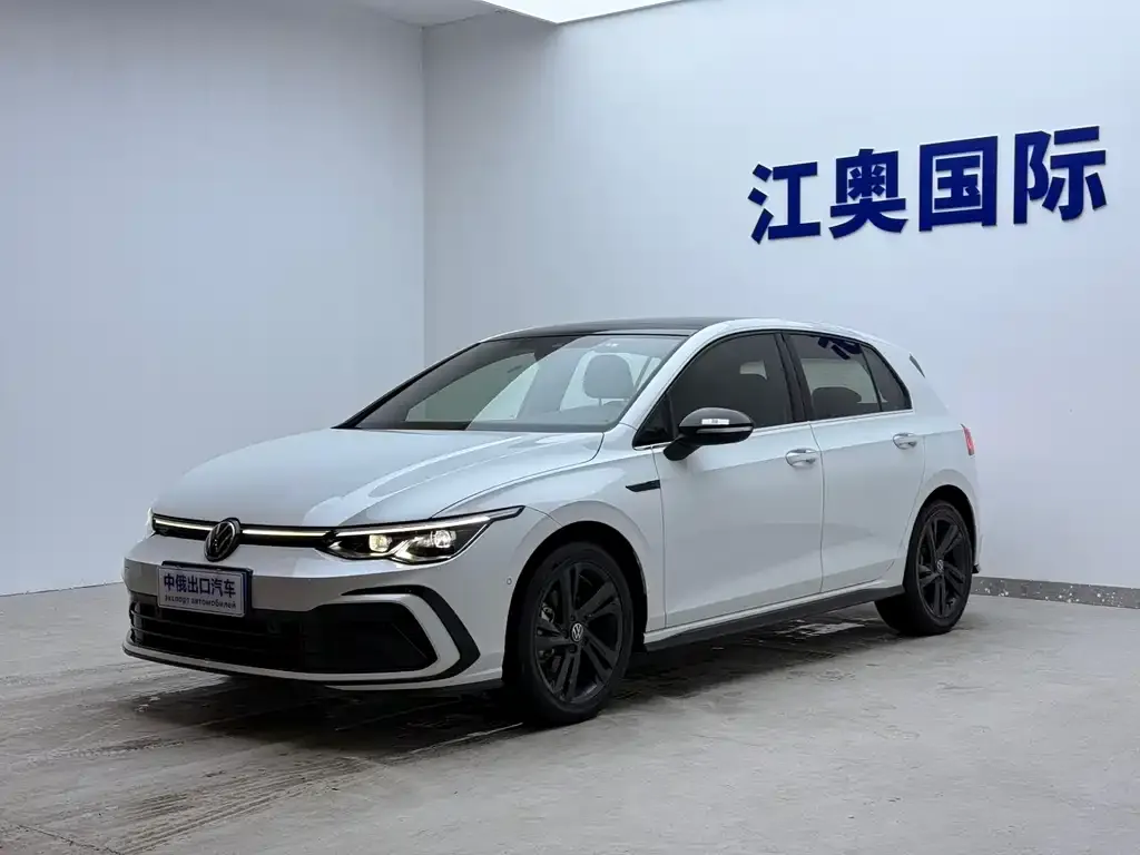 Volkswagen Golf 2021 из CN, фото 1