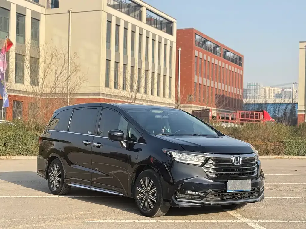 Honda Odyssey 2023 из CN, фото 4