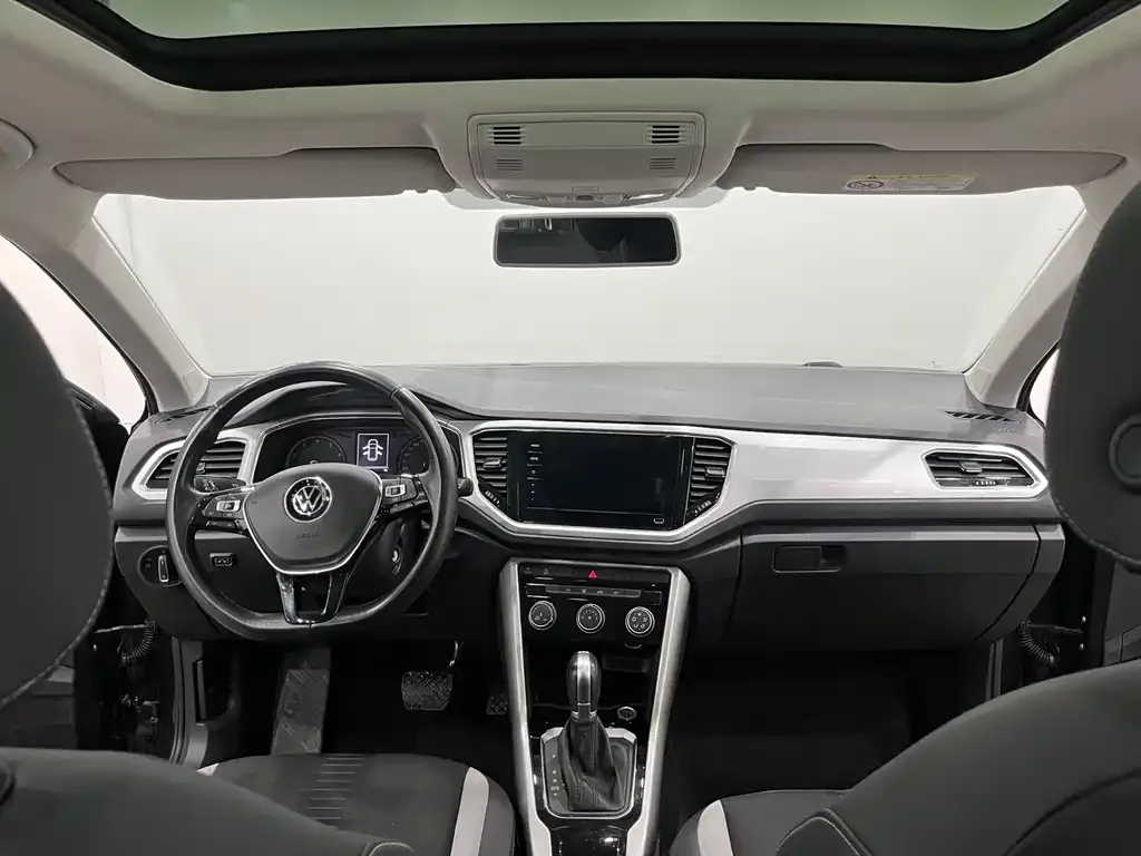 Volkswagen T-Roc 2022 из CN, фото 4