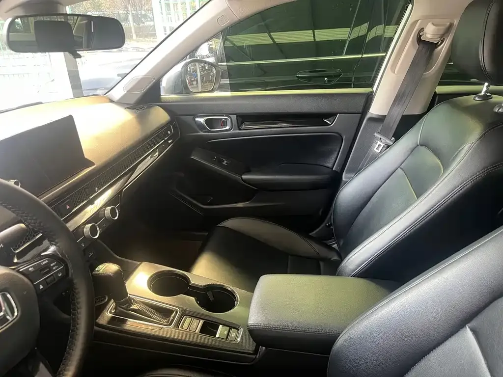 Honda Civic 2023 из CN, фото 5