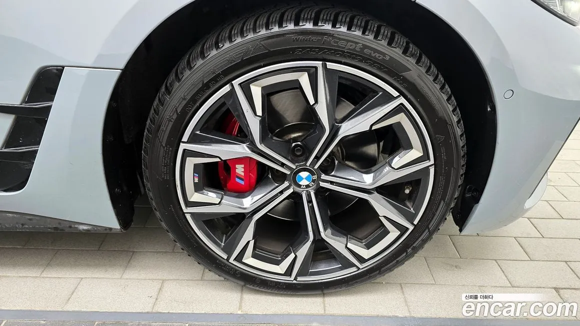 BMW 4-Series 2022 из KR, фото 10