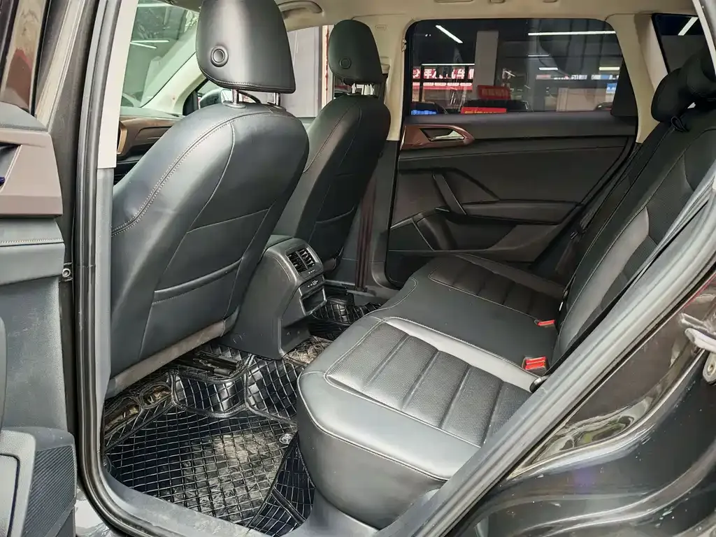 Volkswagen Tharu 2021 из CN, фото 6