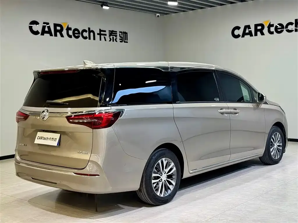 Buick GL8 2023 из CN, фото 5