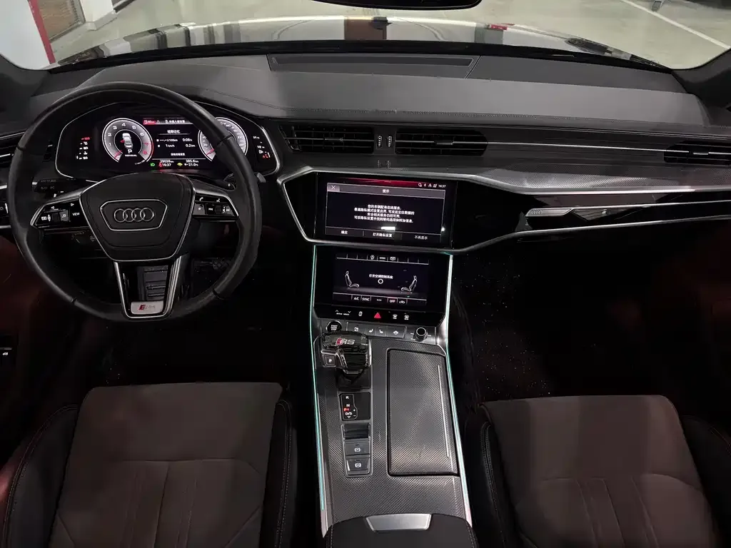 Audi A6L 2024 из CN, фото 2