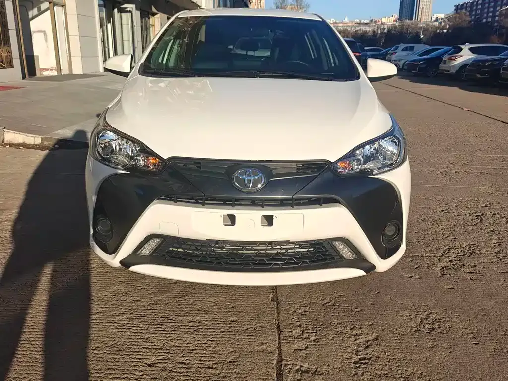 Toyota Yaris L 2022 из CN, фото 1