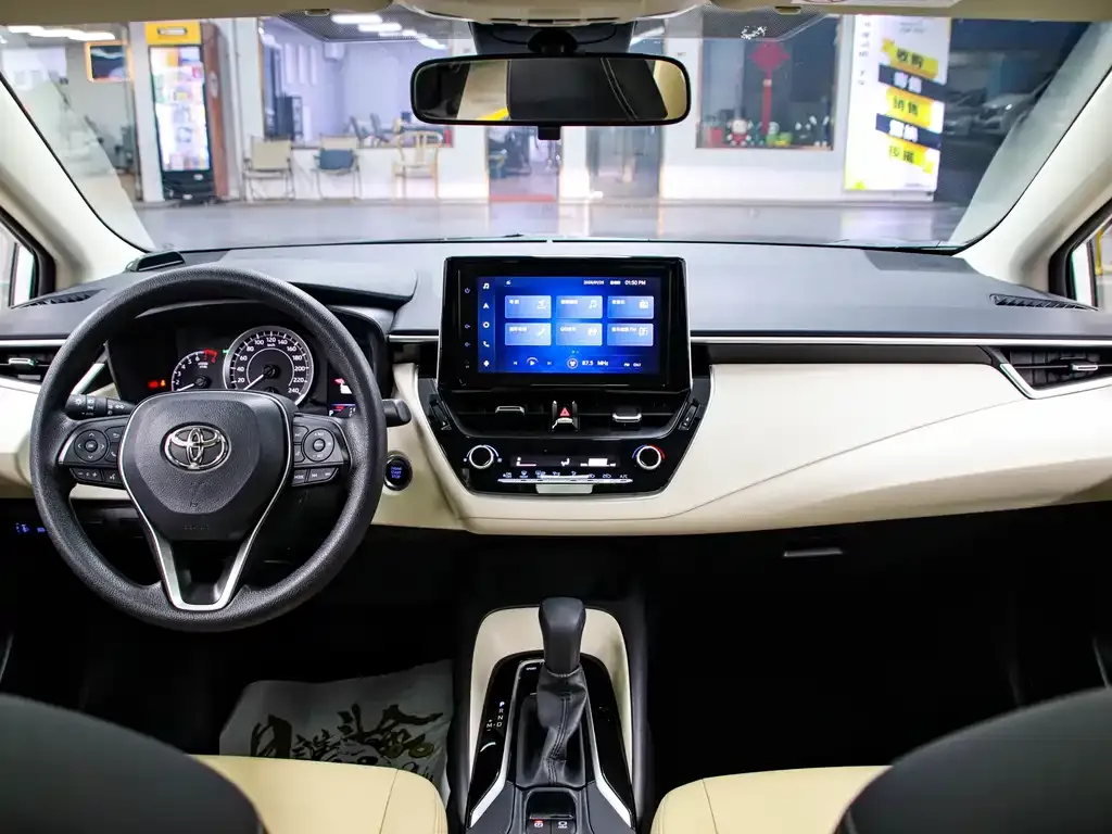 Toyota Corolla 2021 из CN, фото 8