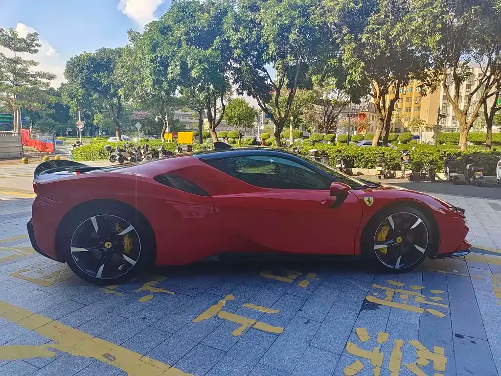 Ferrari SF90 2022 из CN, фото 9