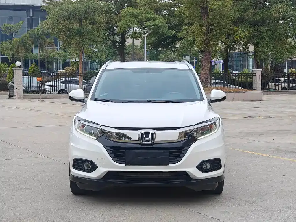 Honda Vezel 2022 из CN, фото 10