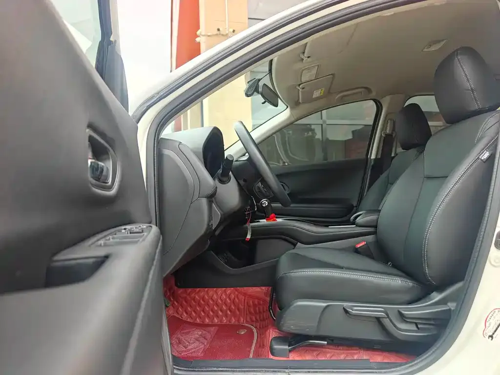 Honda Vezel 2022 из CN, фото 2