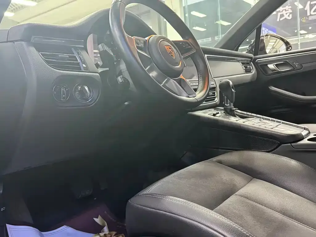 Porsche Macan 2021 из CN, фото 4