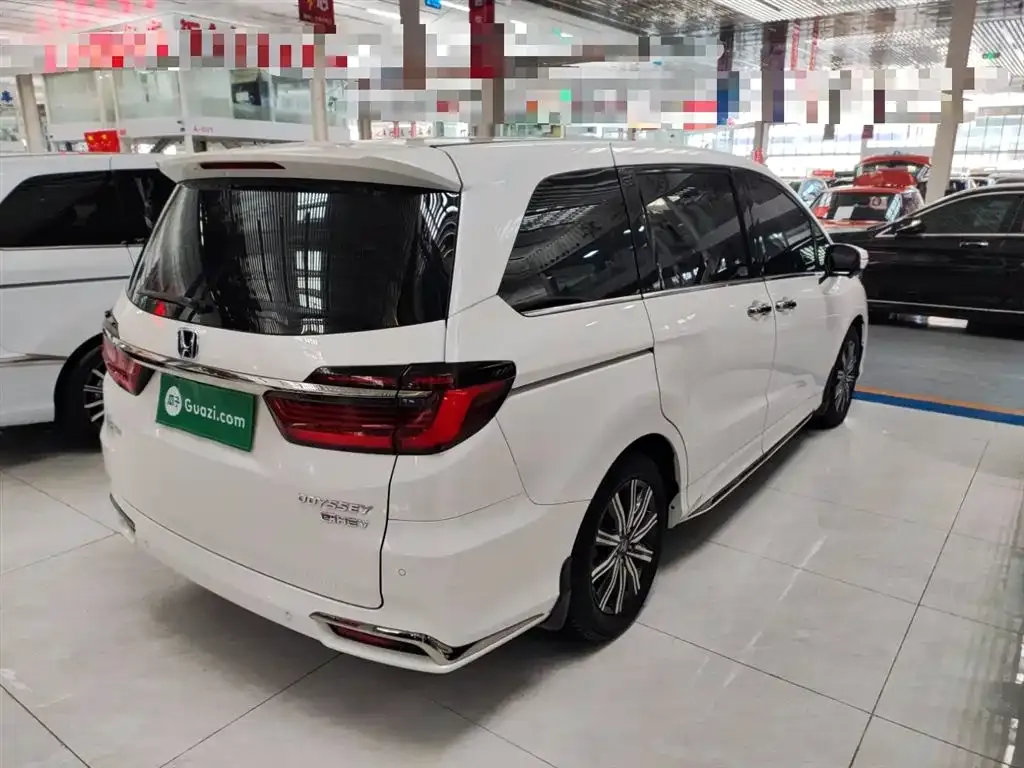 Honda Odyssey 2023 из CN, фото 4