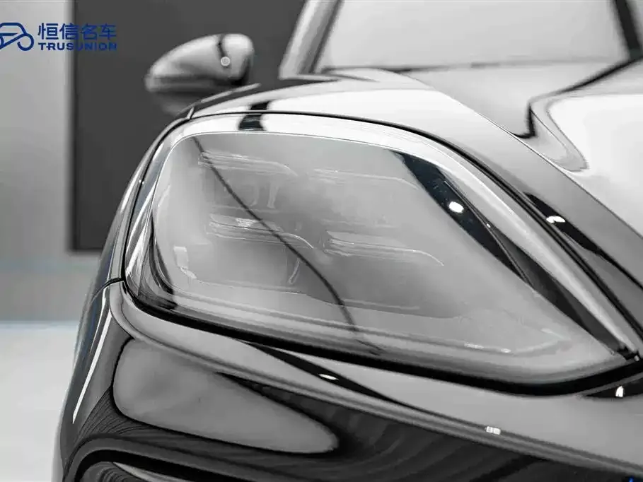 Porsche Cayenne 2024 из CN, фото 3