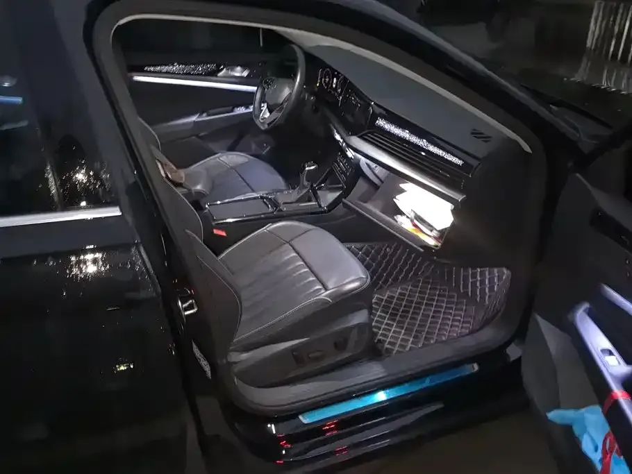 Volkswagen Passat — фото 6