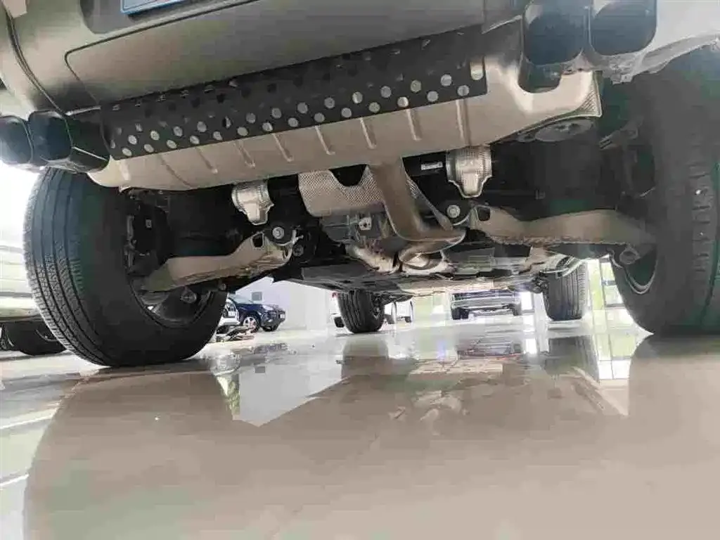 Land Rover Defender 2025 из CN, фото 7