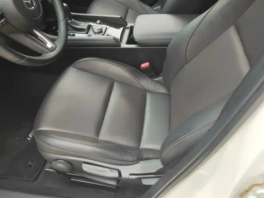 Mazda 3 Axela 2021 из CN, фото 7