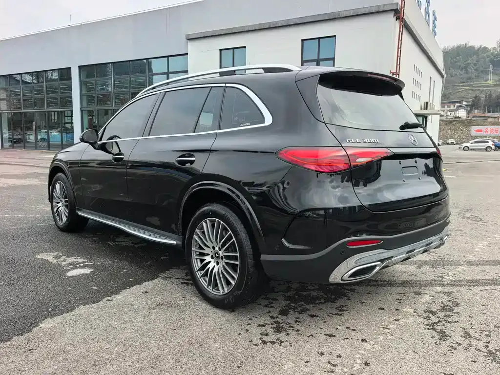 Mercedes-Benz GLC 2024 из CN, фото 6