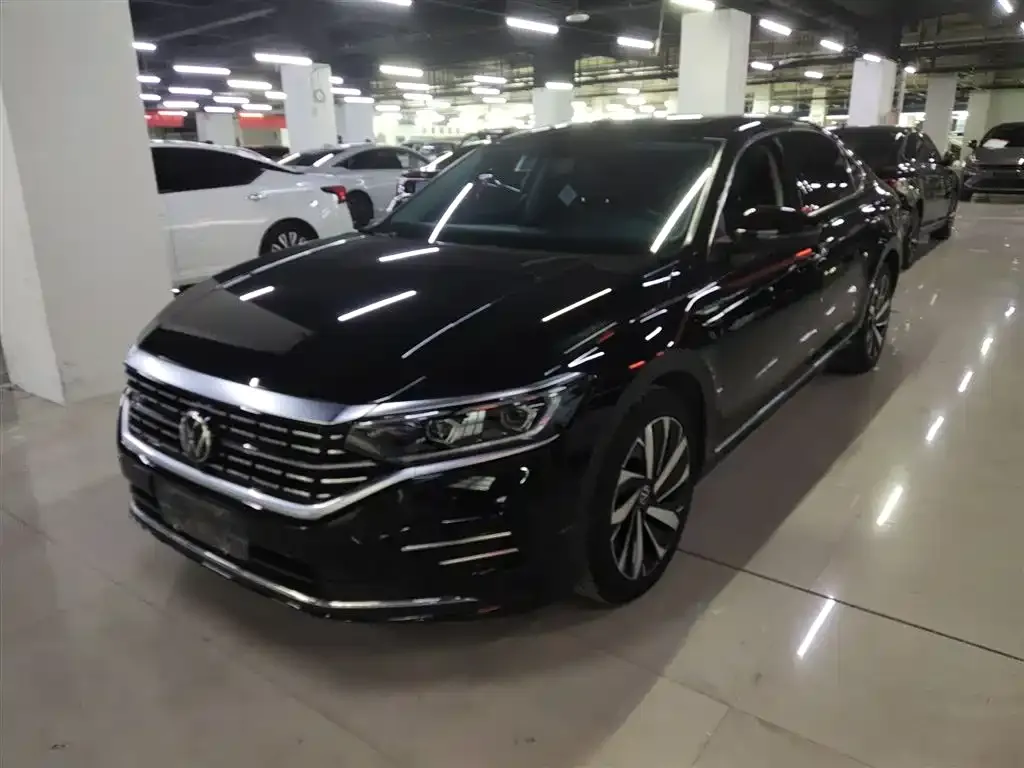Volkswagen Passat 2023 из CN, фото 7