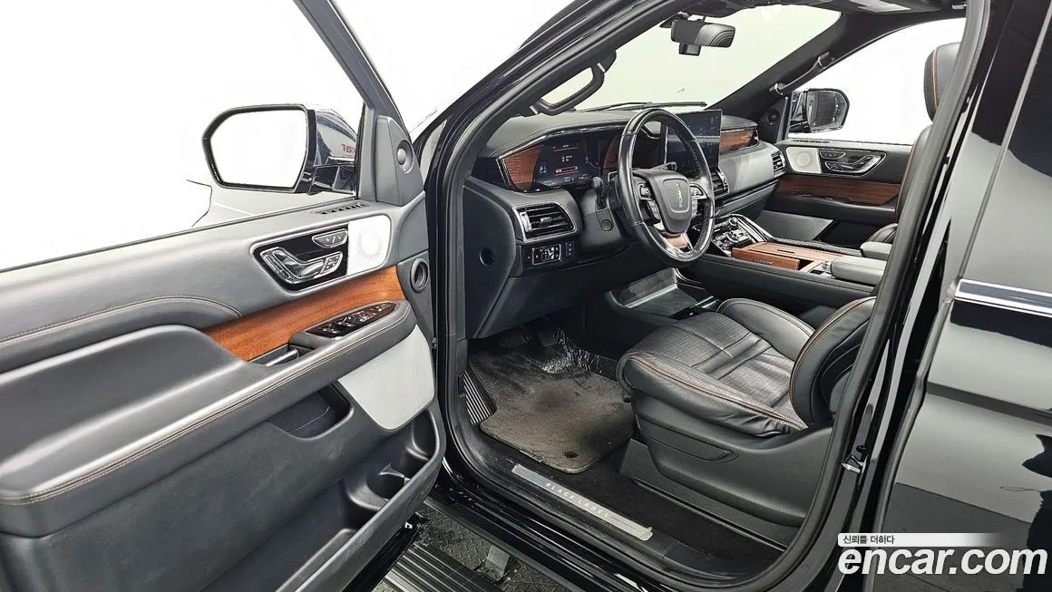 Lincoln Navigator 2023 из KR, фото 7