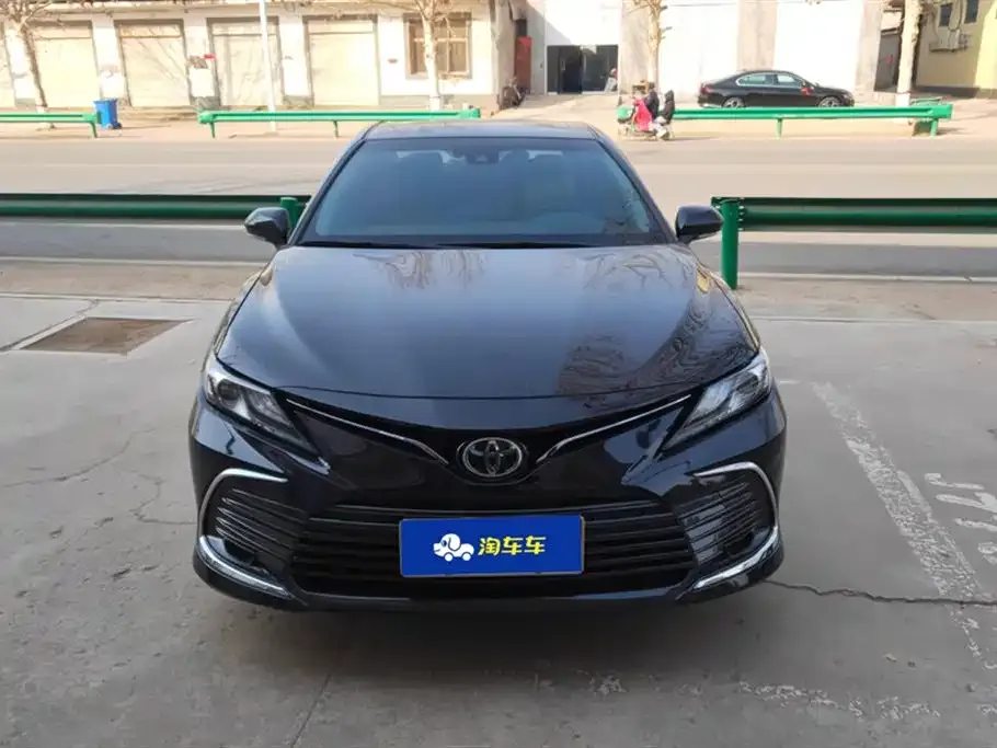 Toyota Camry 2023 из CN, фото 3
