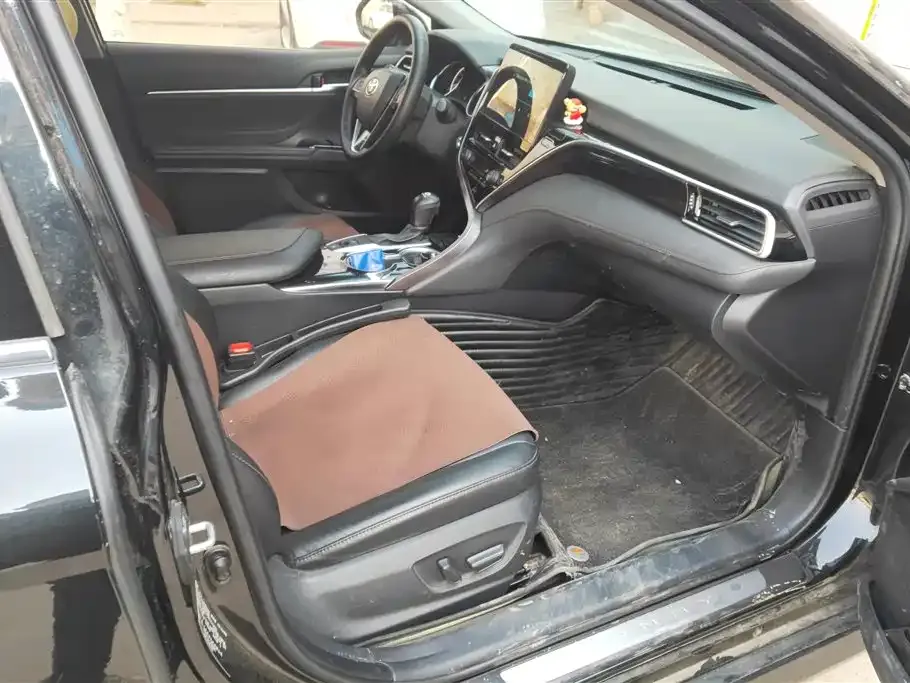 Toyota Camry 2023 из CN, фото 7