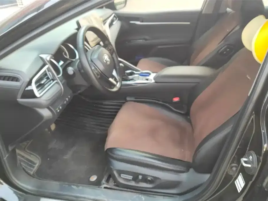 Toyota Camry 2023 из CN, фото 4