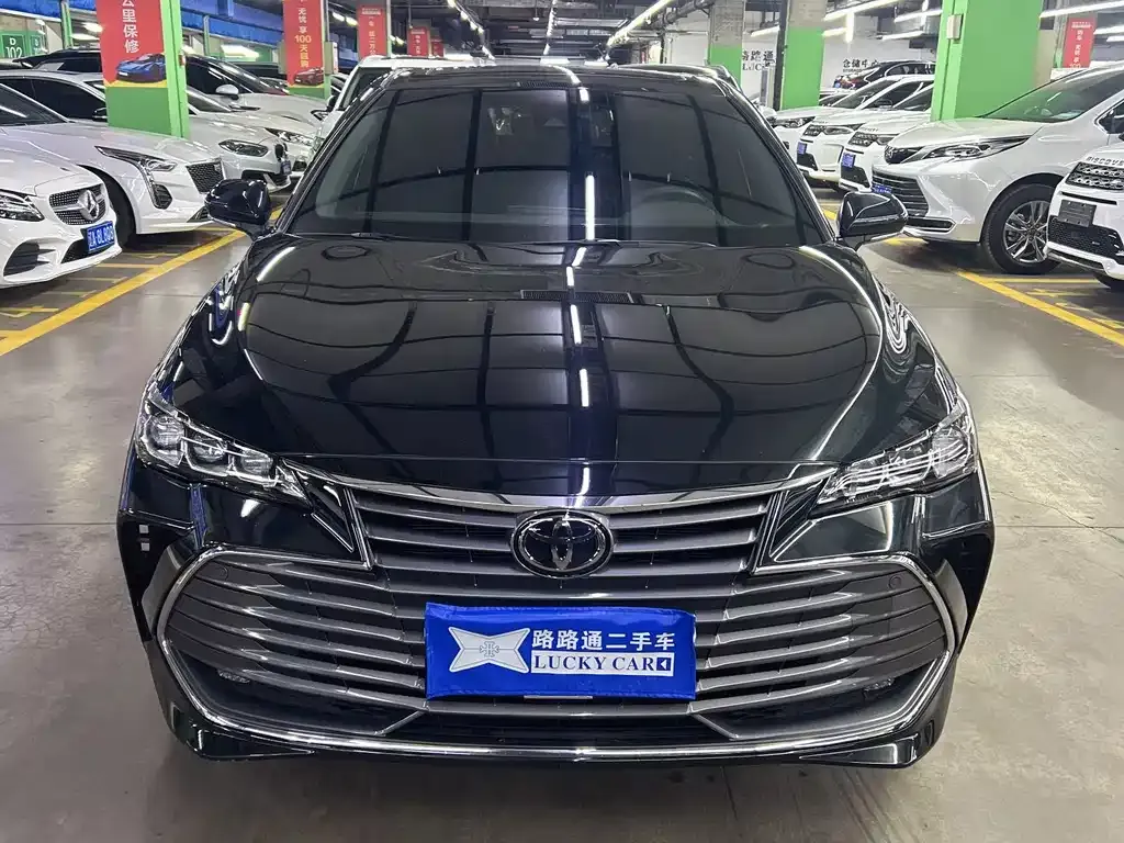 Toyota Avalon 2021 из CN, фото 10
