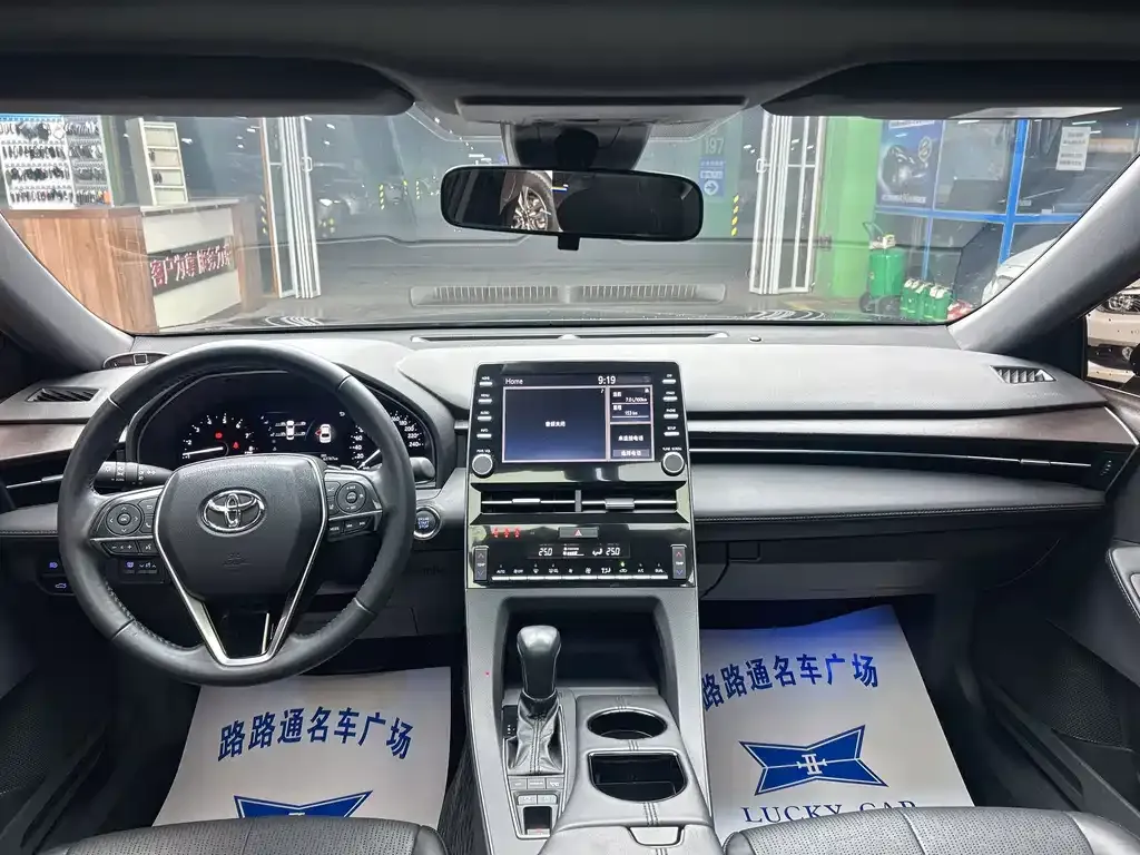 Toyota Avalon 2021 из CN, фото 2