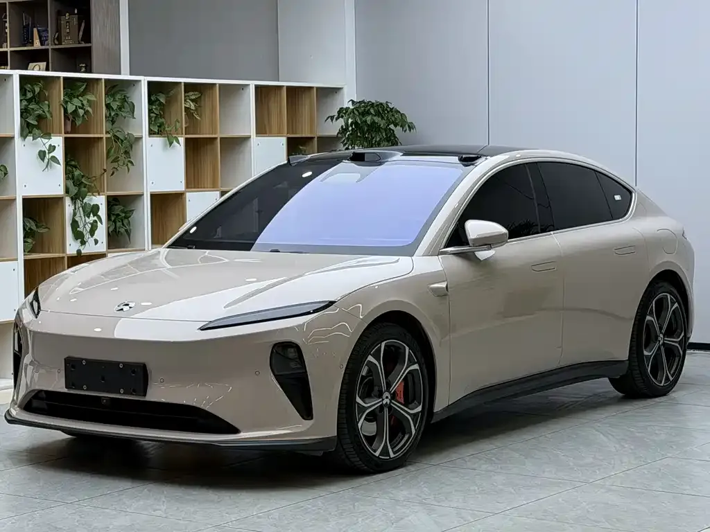 NIO ET5 2024 из CN, фото 1