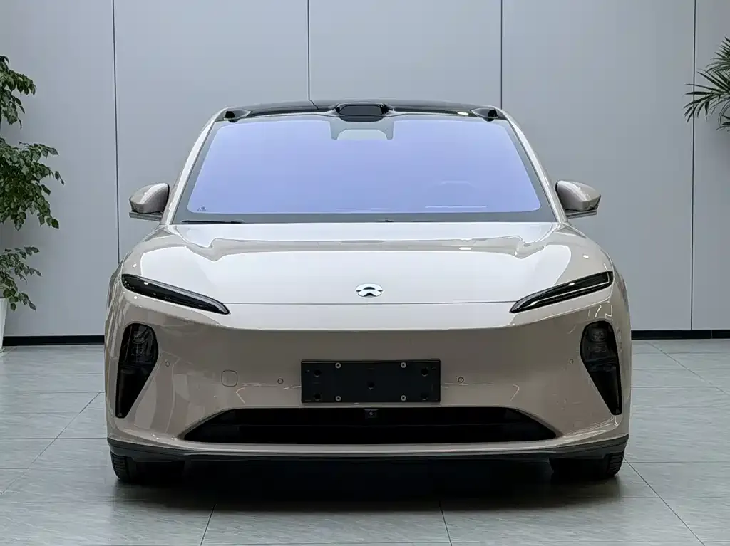 NIO ET5 2024 из CN, фото 5